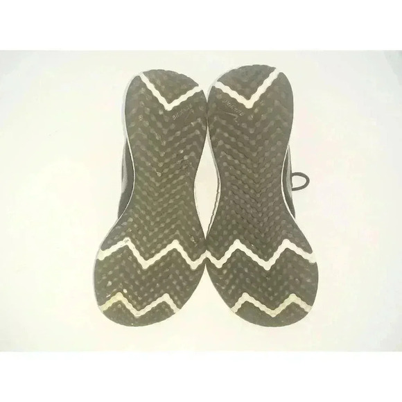 Nike Mens Revolution 5 Running Shoes Black White BQ3204-003 Lace Up Low Top 9.5 - Picture 2 of 8